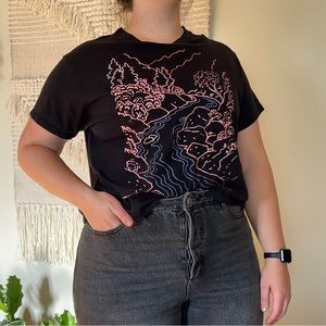 Levi’s Graphic Varsity Tee